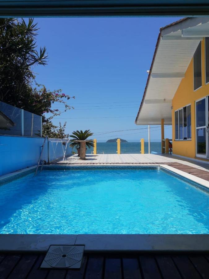 Mansao Ouro Verde Vlc Frente Para O Mar Com Piscina Piçarras Exterior foto