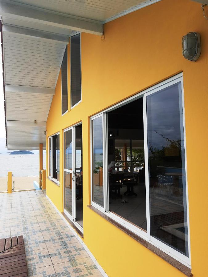 Mansao Ouro Verde Vlc Frente Para O Mar Com Piscina Piçarras Exterior foto